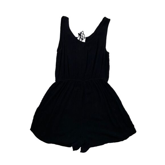 Ladies BE COOL Brand Black Crepe Crochet Detail Romper Size Large - Picture 6 of 11